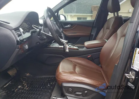 2017 Audi Q7 Premium Plus z USA, uszkodzony, nr VIN WA1LAAF78HD036053